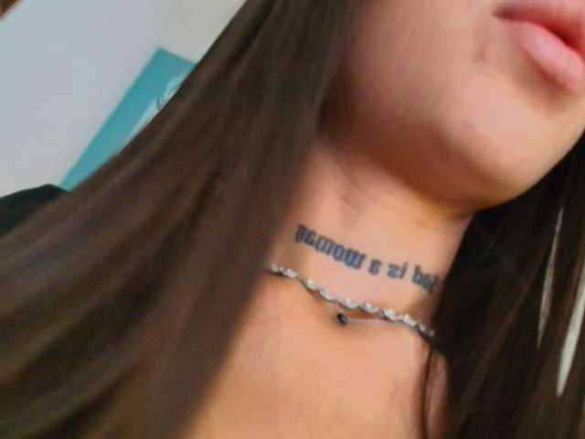 Fancy-t33n live cam on BongaCams