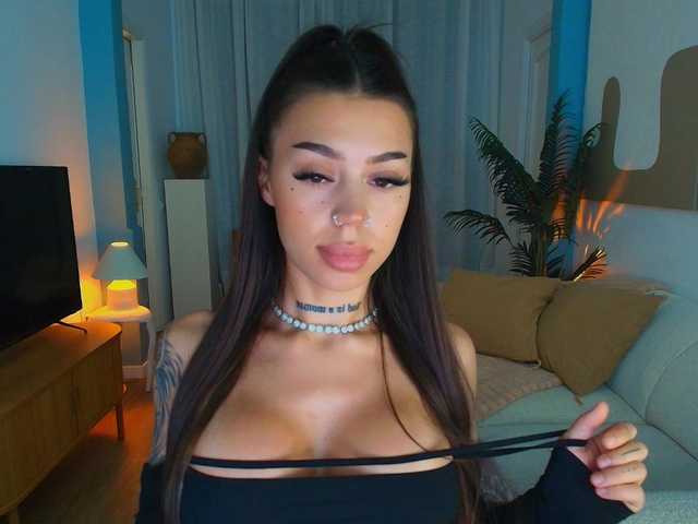 Fancy-t33n live webcam show