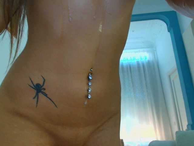 Sex chat gratuit in direct cu Fancy-t33n pe BongaCams