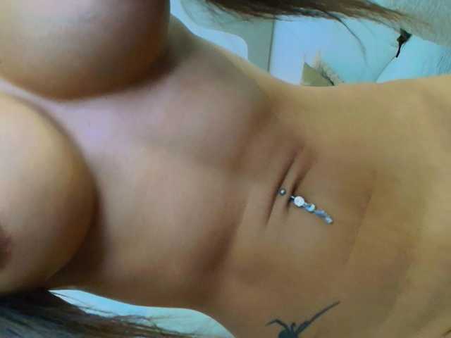 Sex chat gratuit in direct cu Fancy-t33n pe BongaCams
