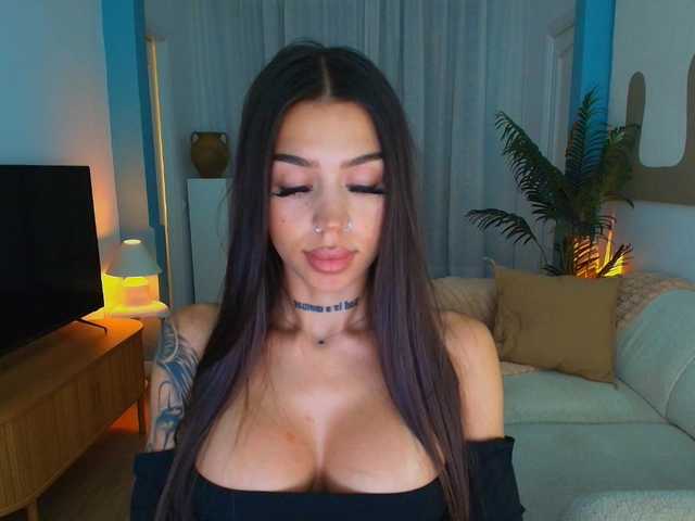 Sex chat gratuit in direct cu Fancy-t33n pe BongaCams