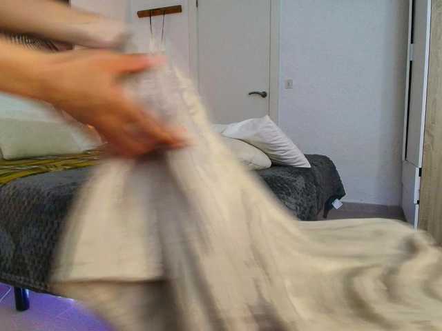 Sex chat gratuit in direct cu Fancy-t33n pe BongaCams
