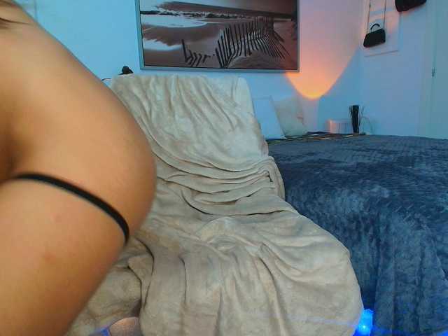 Sex chat gratuit in direct cu Fancy-t33n pe BongaCams