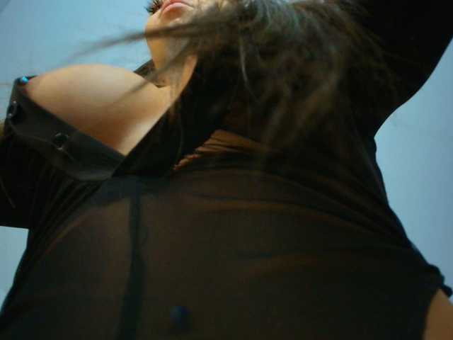 Fancy-t33n live cam on BongaCams