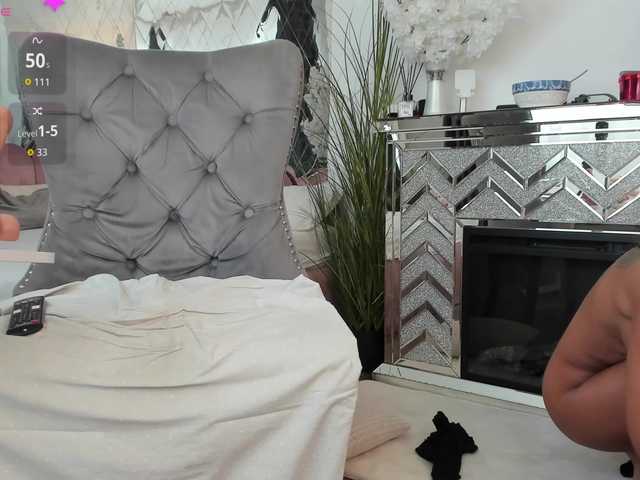 adonawet live cam preview