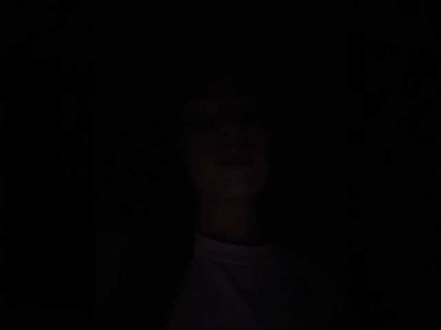 Poli999 live cam on BongaCams