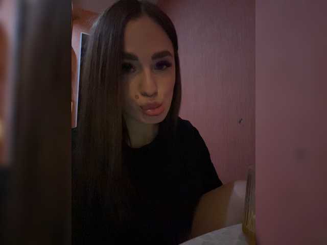Polichkaaaa live cam on BongaCams