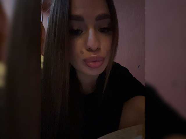 Polichkaaaa live cam on BongaCams