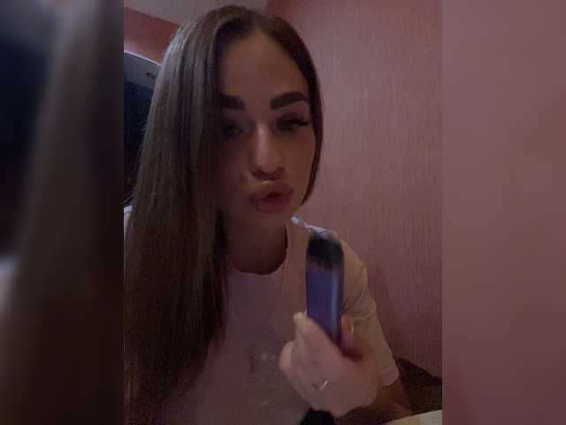 Polichkaaaa live webcam show