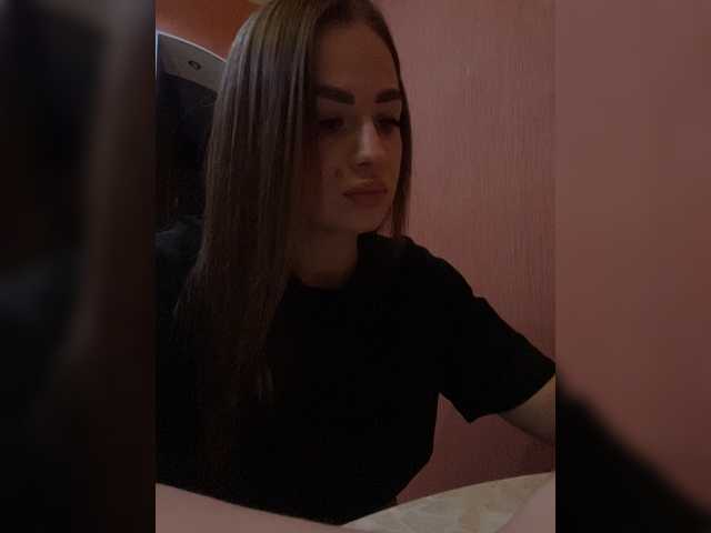 Poli999 live cam on BongaCams