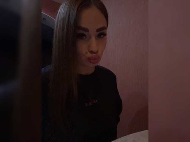 Poli999 live cam on BongaCams