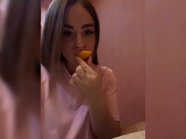 Poli999 live cam on BongaCams