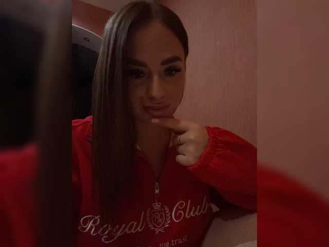 Poli999 live cam on BongaCams