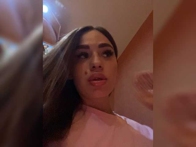 Polichkaaaa live webcam show