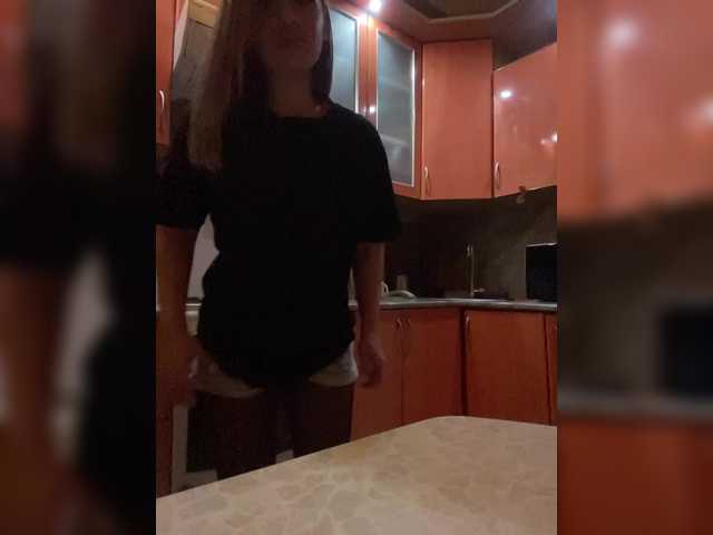 Poli999 live cam on BongaCams