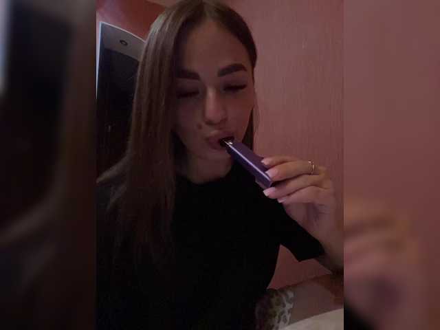 Poli999 live cam on BongaCams