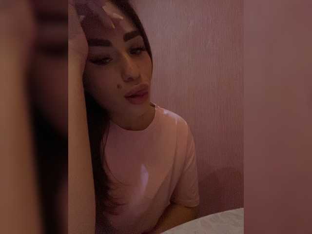 Poli999 live cam on BongaCams