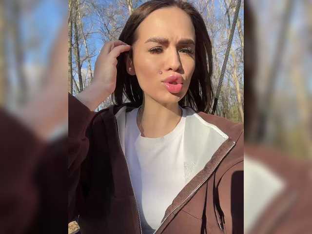 Poli999 Live Cam Chat on BongaCams