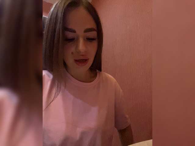 Poli999 live cam on BongaCams