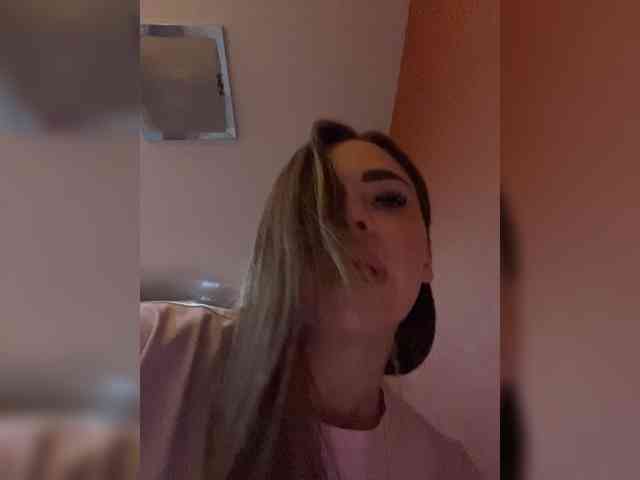 Polichkaaaa webcam