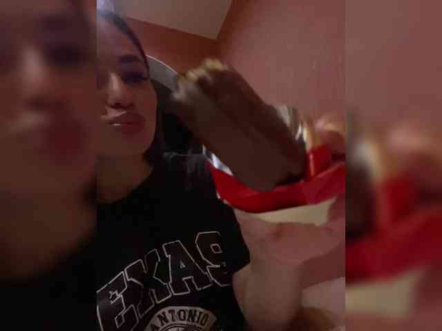 Polichkaaaa webcam