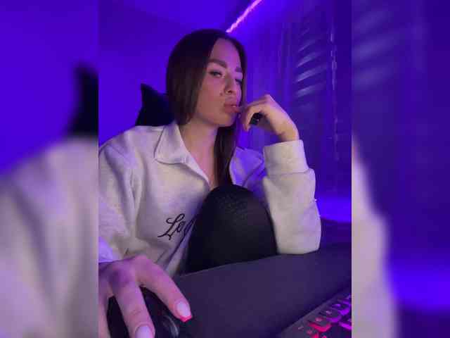 Live stream of Poli999