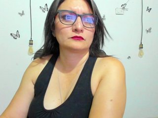 Amie-Adams82