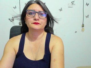 Amie-Adams82 Porn Show