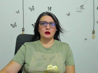 Amie-Adams82 Porn Show