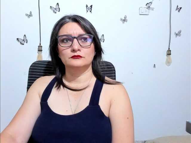 Amie-Adams82