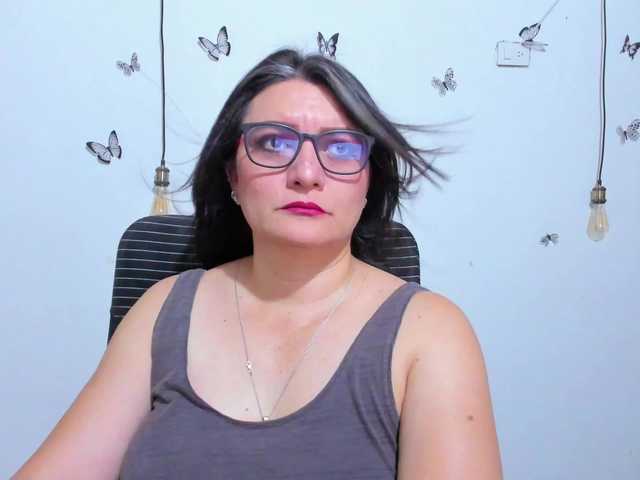 Amie-Adams82