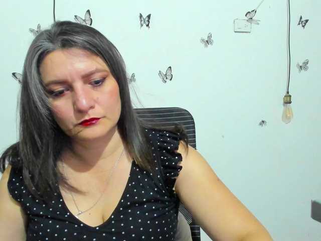 Amie-Adams82