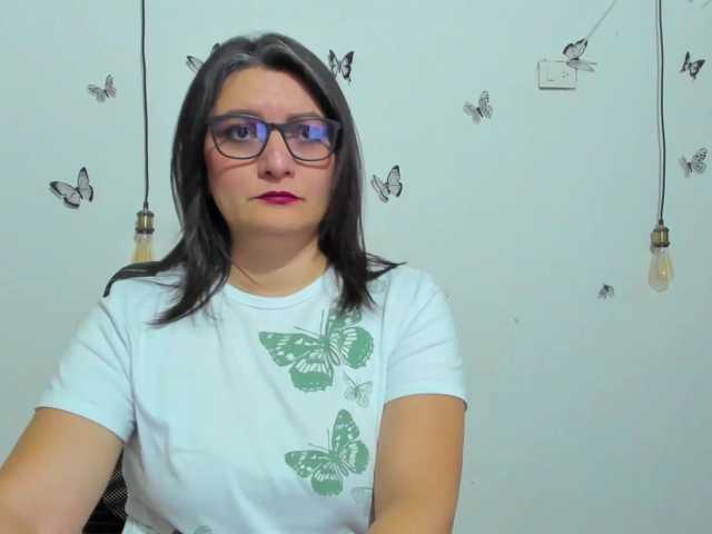 Amie-Adams82