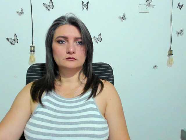 Amie-Adams82