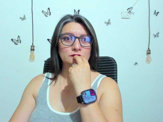 Amie-Adams82