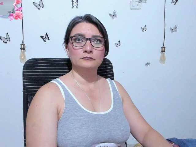 Amie-Adams82