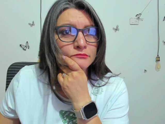 Amie-Adams82
