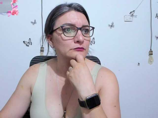 Amie-Adams82