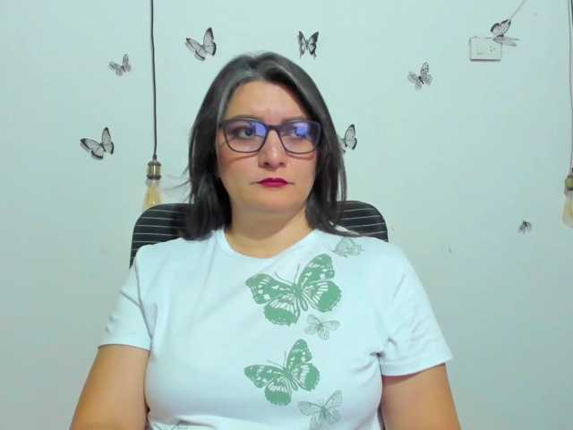Amie-Adams82