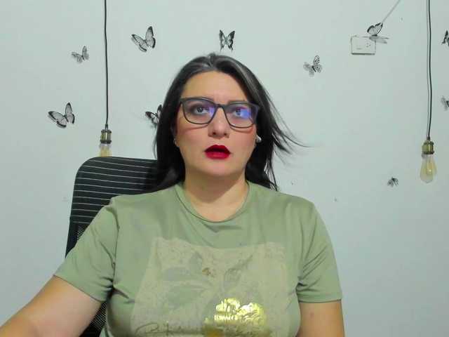 Amie-Adams82