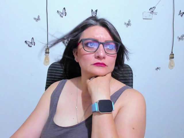 Amie-Adams82