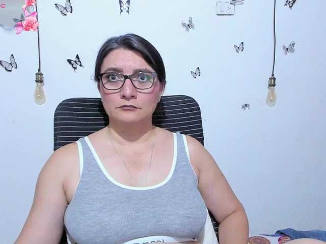 Amie-Adams82