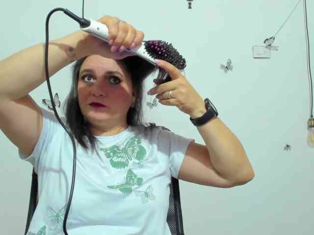 Amie-Adams82 webcam