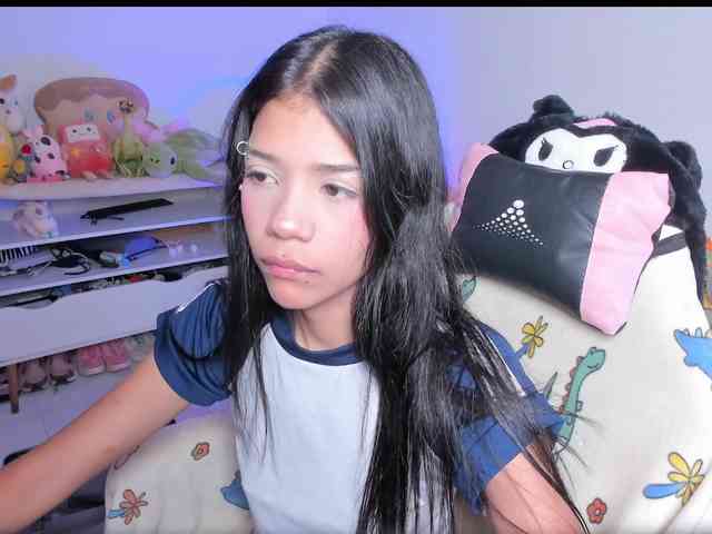 cute-stephuwu webcam