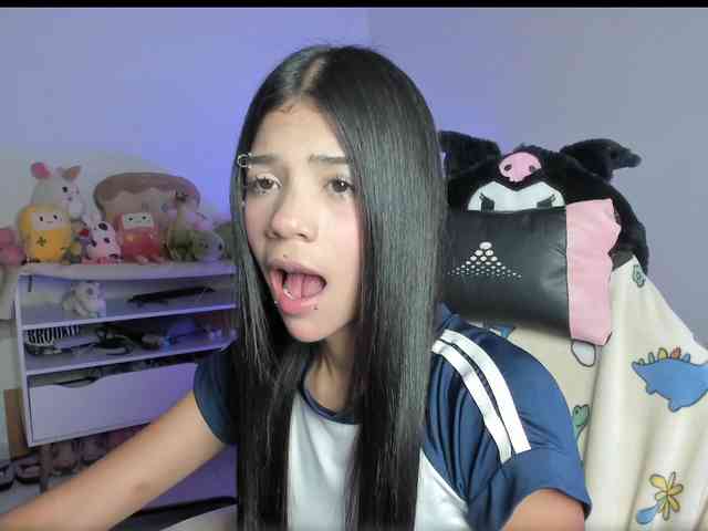 cute-stephuwu webcam