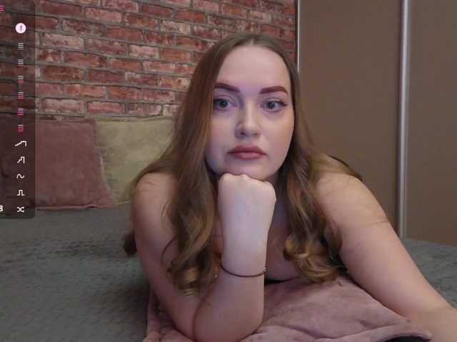 -A-L-I-C-E-'s BongaCams show and profile