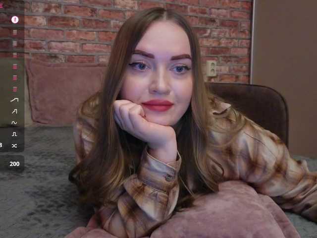 -A-L-I-C-E-'s BongaCams show and profile