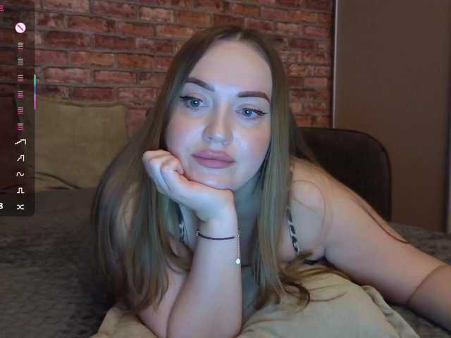 -A-L-I-C-E-'s BongaCams show and profile