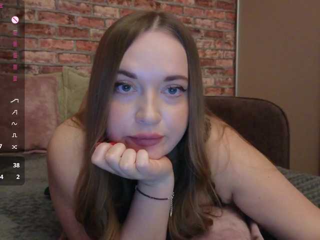 -A-L-I-C-E-'s BongaCams show and profile