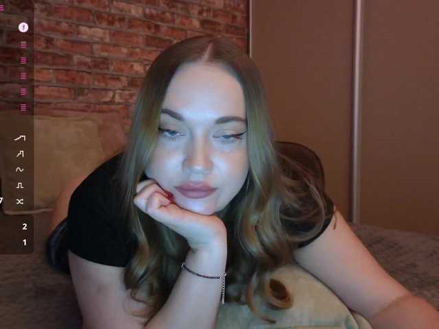 -A-L-I-C-E-'s BongaCams show and profile